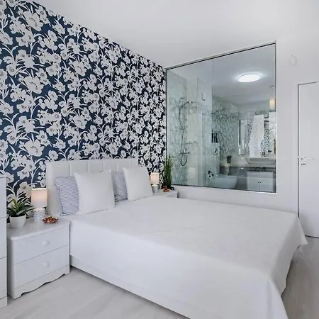 Apartment Lighthouse Golf & Spa, 1 Bedroom Forest View By Deluxe Balchik