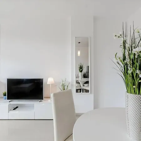 Apartment Lighthouse Golf & Spa, 1 Bedroom Forest View By Deluxe Balchik