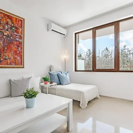 Lighthouse Golf & Spa, 1 Bedroom Forest View By Deluxe Balchik
