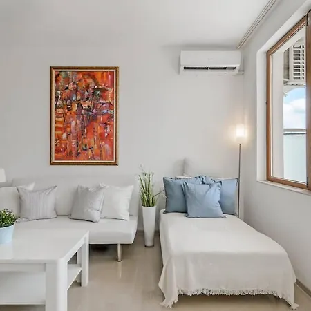 Lighthouse Golf & Spa, 1 Bedroom Forest View By Deluxe Apartment Balchik