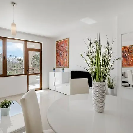 Lighthouse Golf & Spa, 1 Bedroom Forest View By Deluxe Apartment *