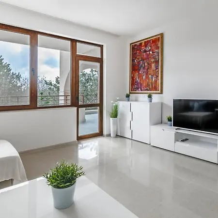 Lighthouse Golf & Spa, 1 Bedroom Forest View By Deluxe Apartment Balchik